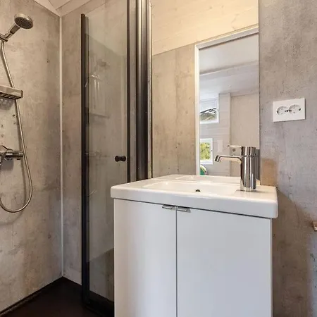 Tiny Mountain I 度假居 *