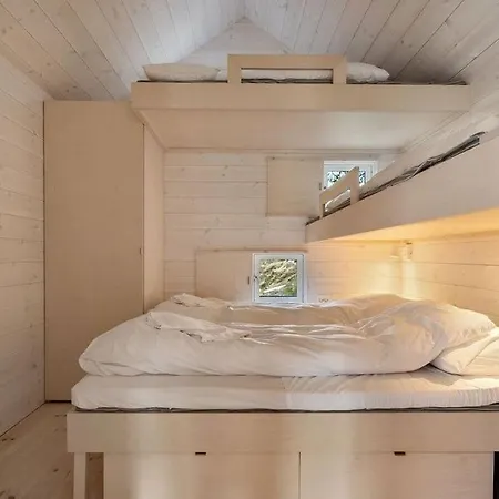 Tiny Mountain I Holiday home