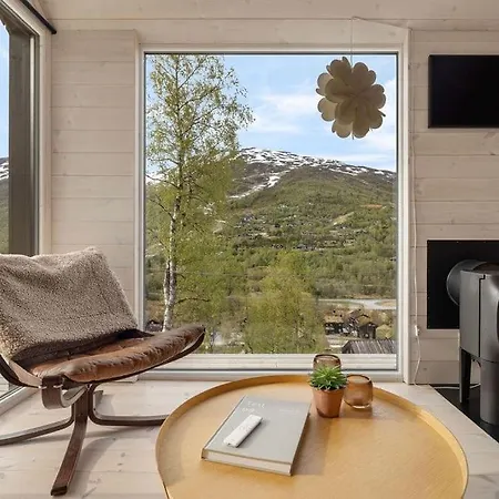 Tiny Mountain I 度假居 *