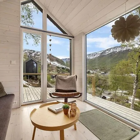 Tiny Mountain I Holiday home