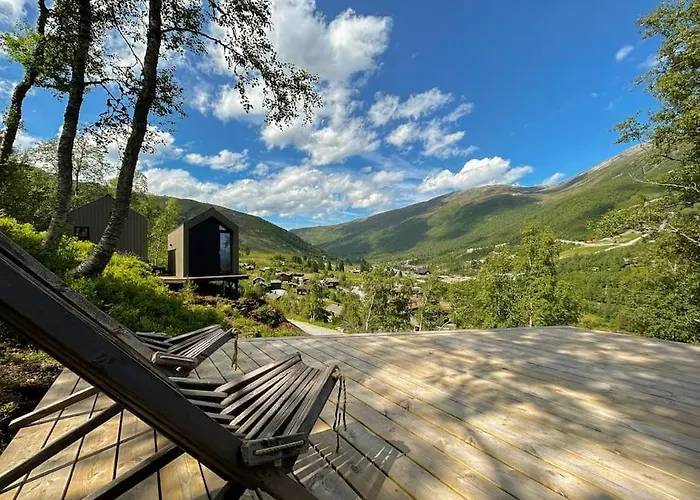 Tiny Mountain I Stranda (More og Romsdal)